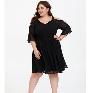 Chiffon Cold Shoulder Skater Dress Torrid Size 1